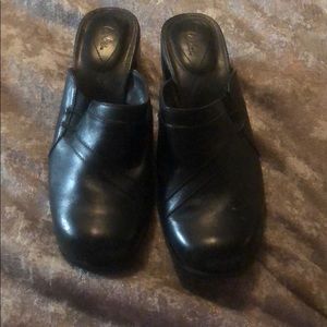 Black Clark clogs